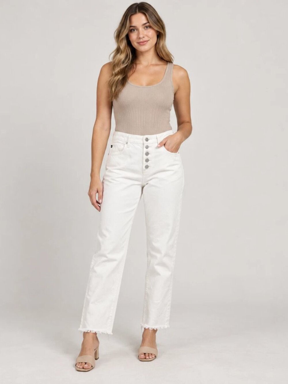 Kancan White Straight Leg Jeans Women’s 13/30 Five-Button Fly Raw Frayed Hem